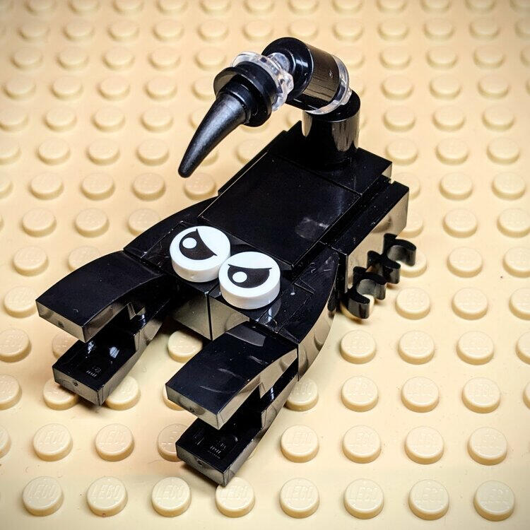 LEGO scorpion model instructions