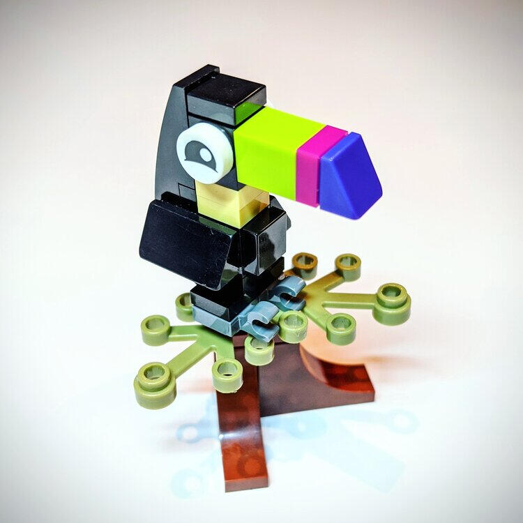 LEGO toucan model instructions